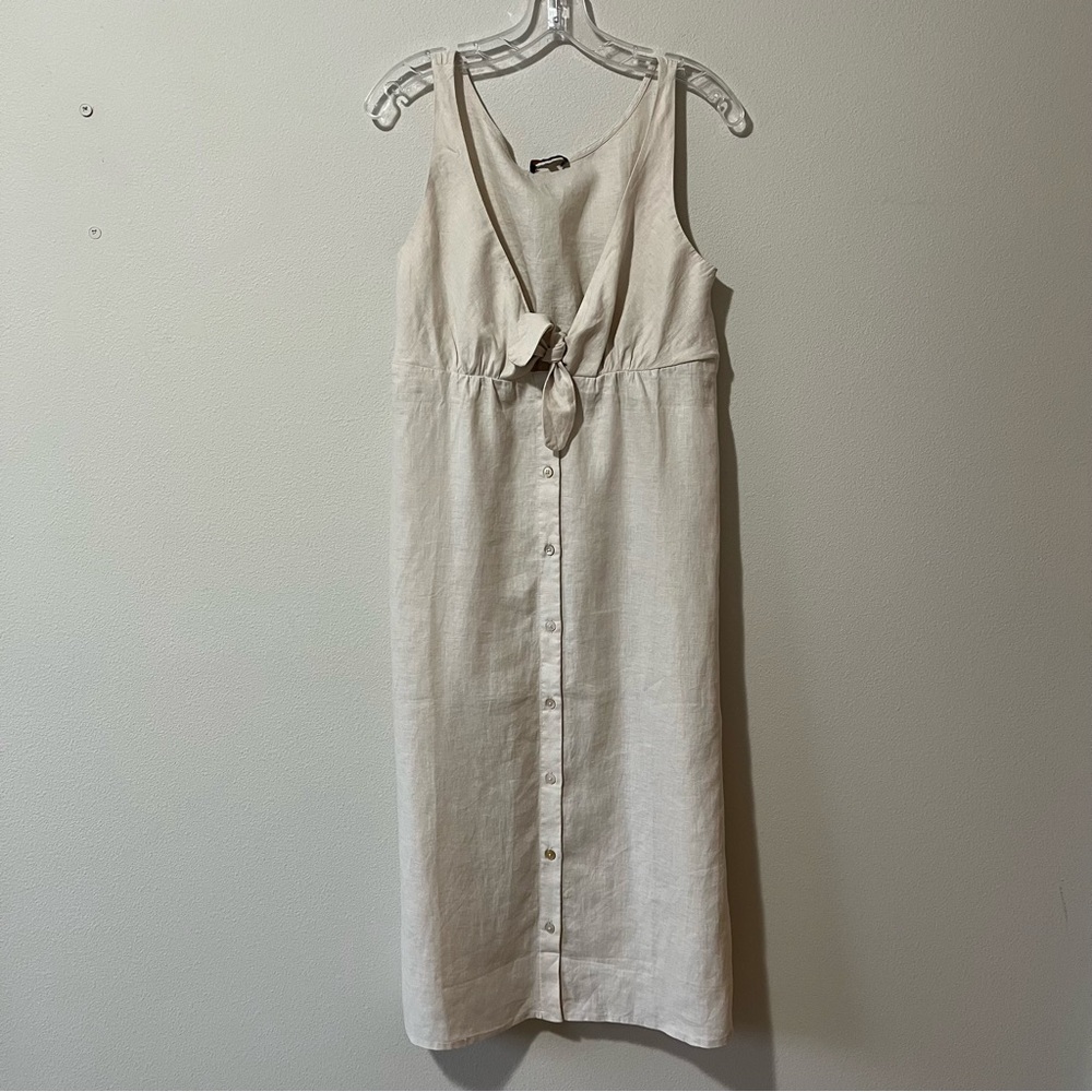 Quince Cream Sleeveless Dress - Picture 2 of 11